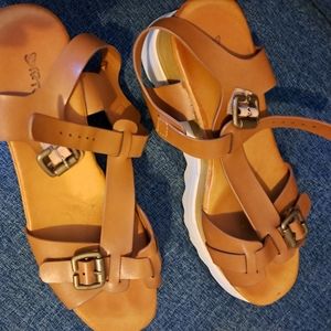 Dirty Laundry platform sandal.